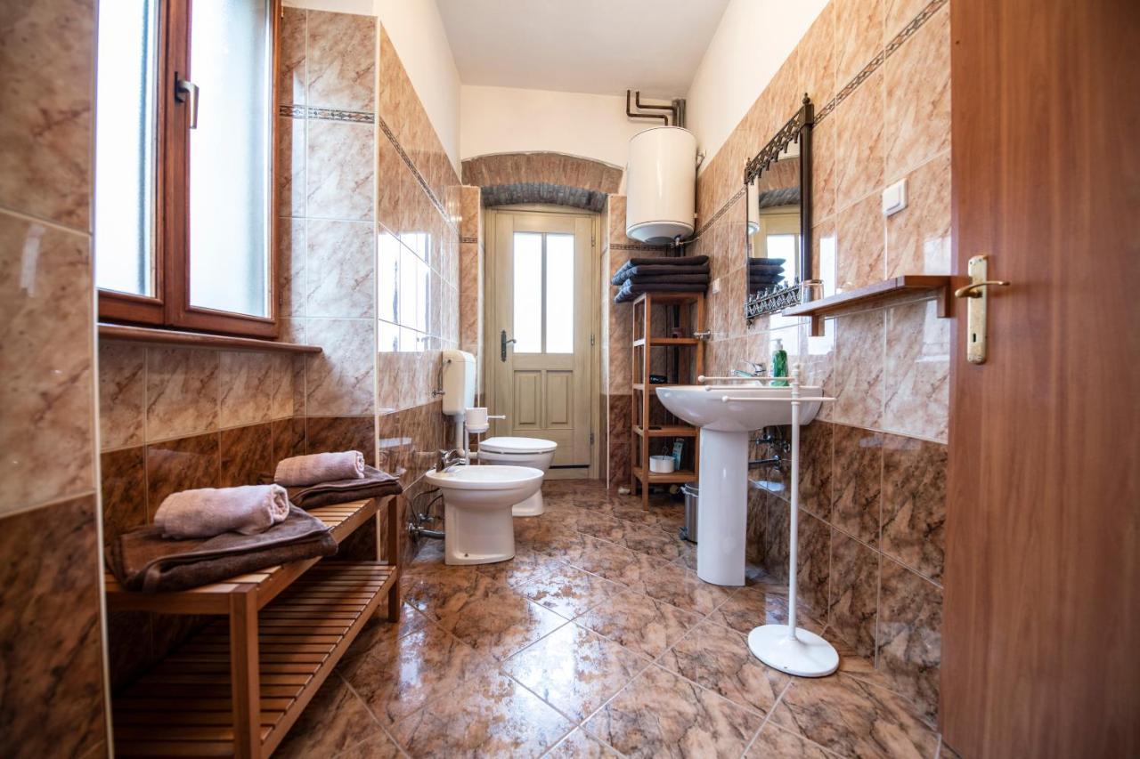 Old Town Studio And Apartment Vrsar Exterior photo